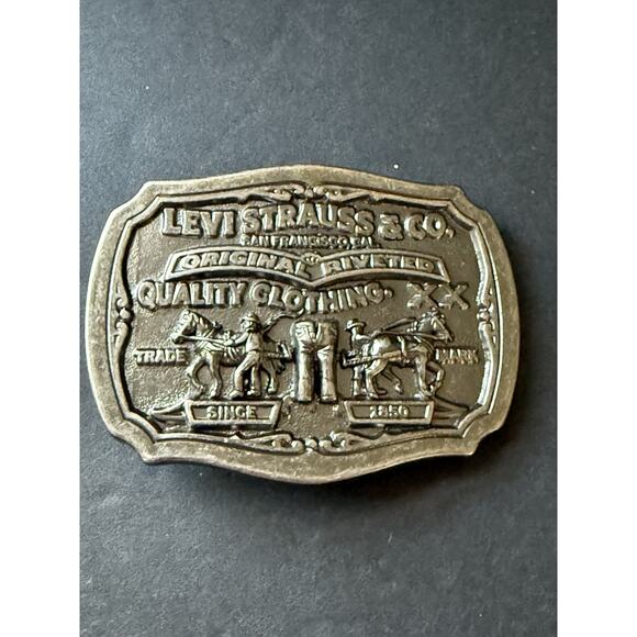 Levi Strauss Co Accessories - Levi Strauss & Co Vtg Belt Horse Belt Buckle Limited Edition Bronze Tone Casual